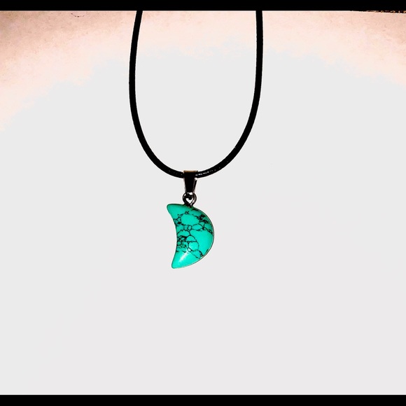 Turquoise Moon Shaped Necklace 🌙 - Picture 2 of 2
